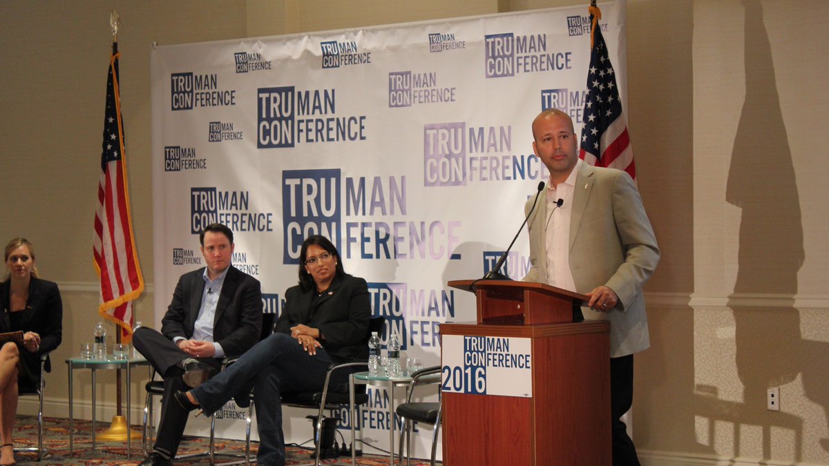 TrumanProject's tweet image. .@GilCabrera knows how to #Get2Work. #TruCon16