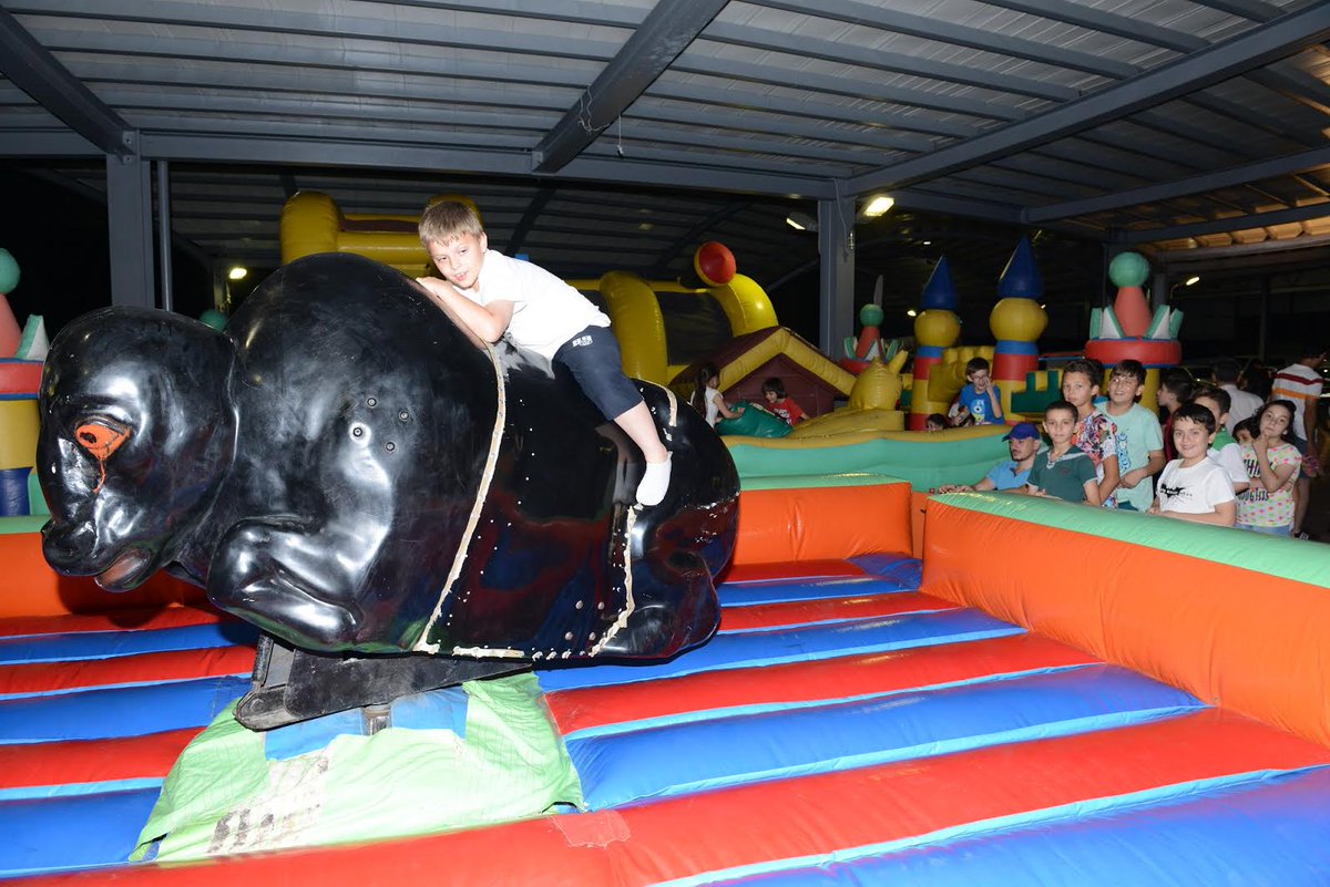 Her gün mahallelerimizde hemşehrilerimizle buluşan #Ramazan etkinliklerimiz bugün Mollaarap-Karaağaç Mahallemizde