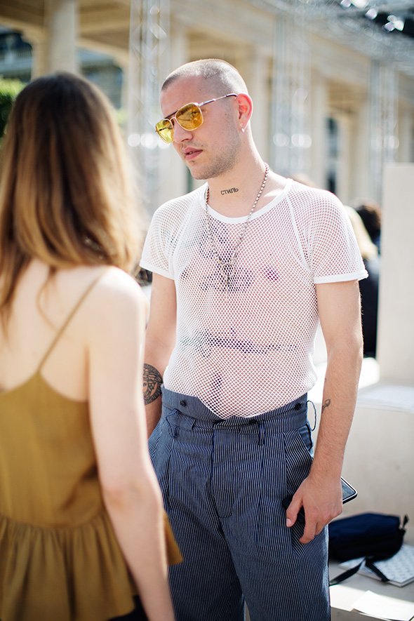 On the Street…Palais Royal, Paris thesartorialist.com/paris/on-the-s…