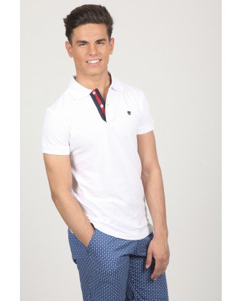 polos de alvaro moreno