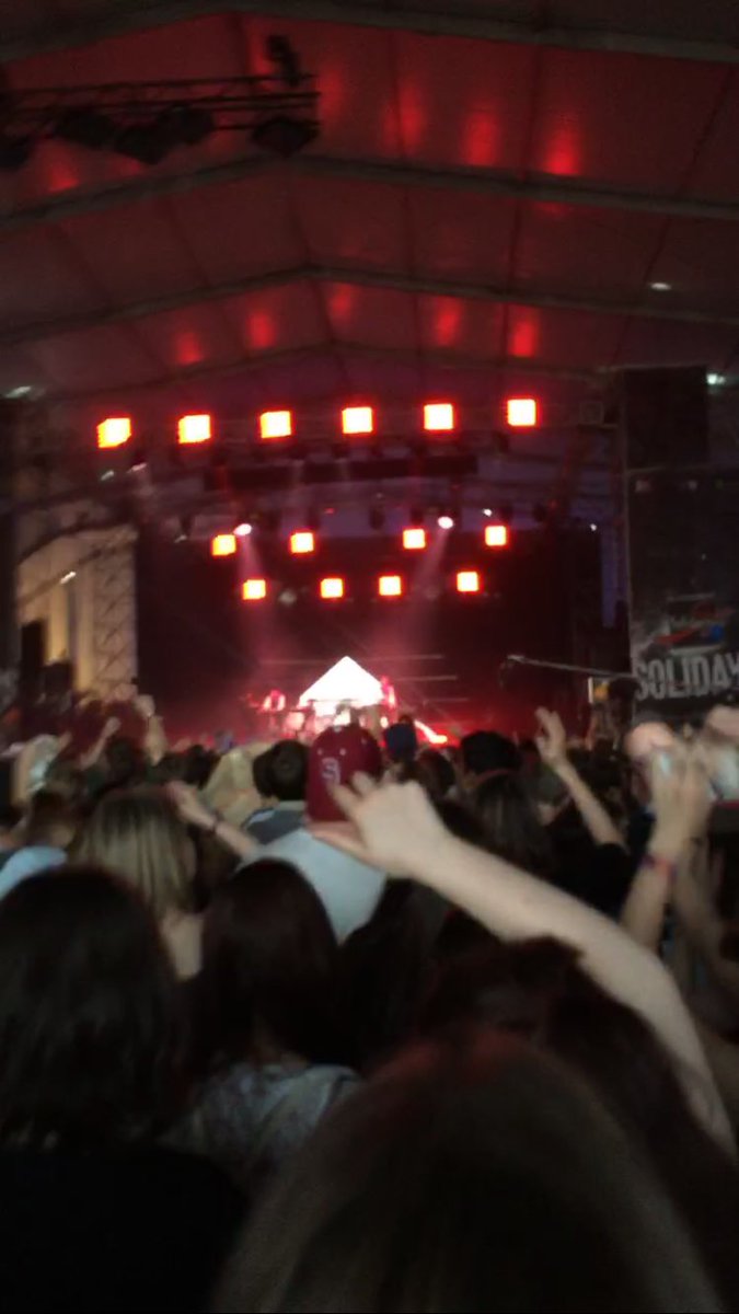 Hortense_mrc's tweet photo. De la bombe les solidays 😍 https://t.co/zWtX1m39Mi