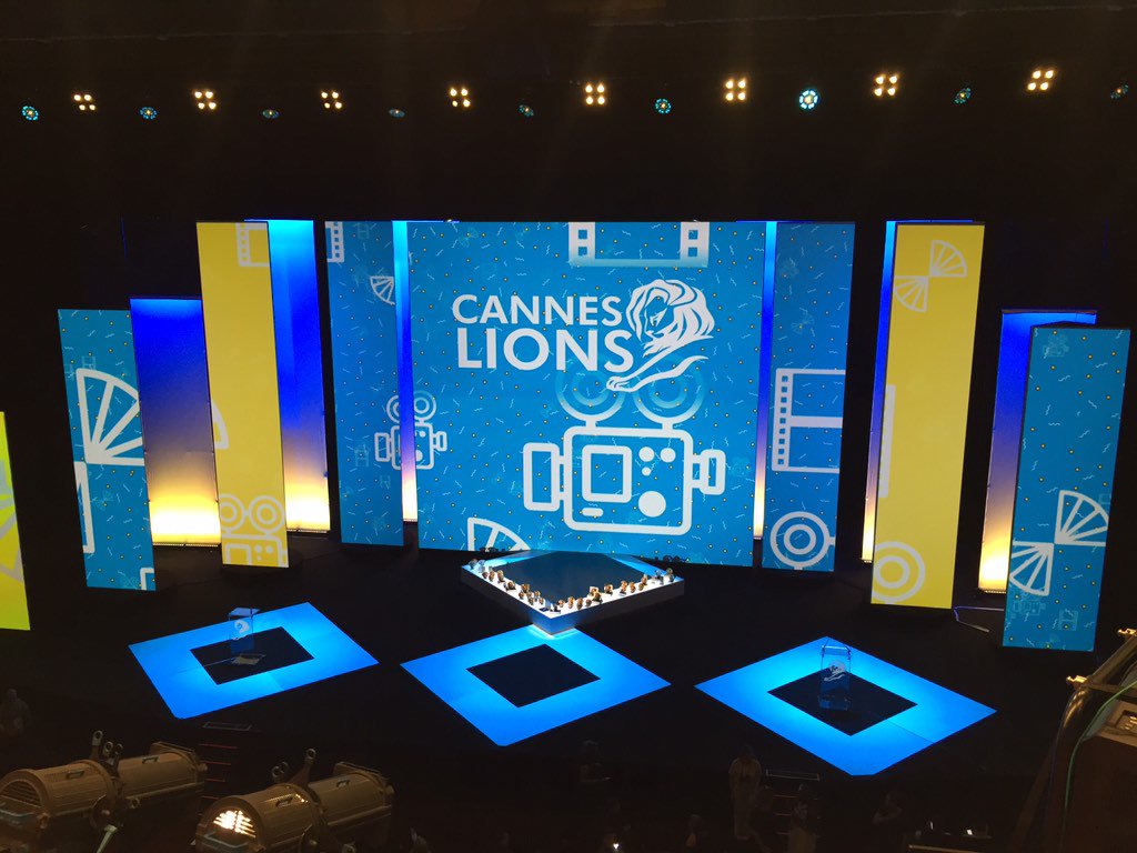 grabowbartetzko's tweet photo. "Technology is adding opportunities, creativity is adding values" Sir John Hegarty @Cannes_Lions #CannesLions https://t.co/IsaCr4xuXN