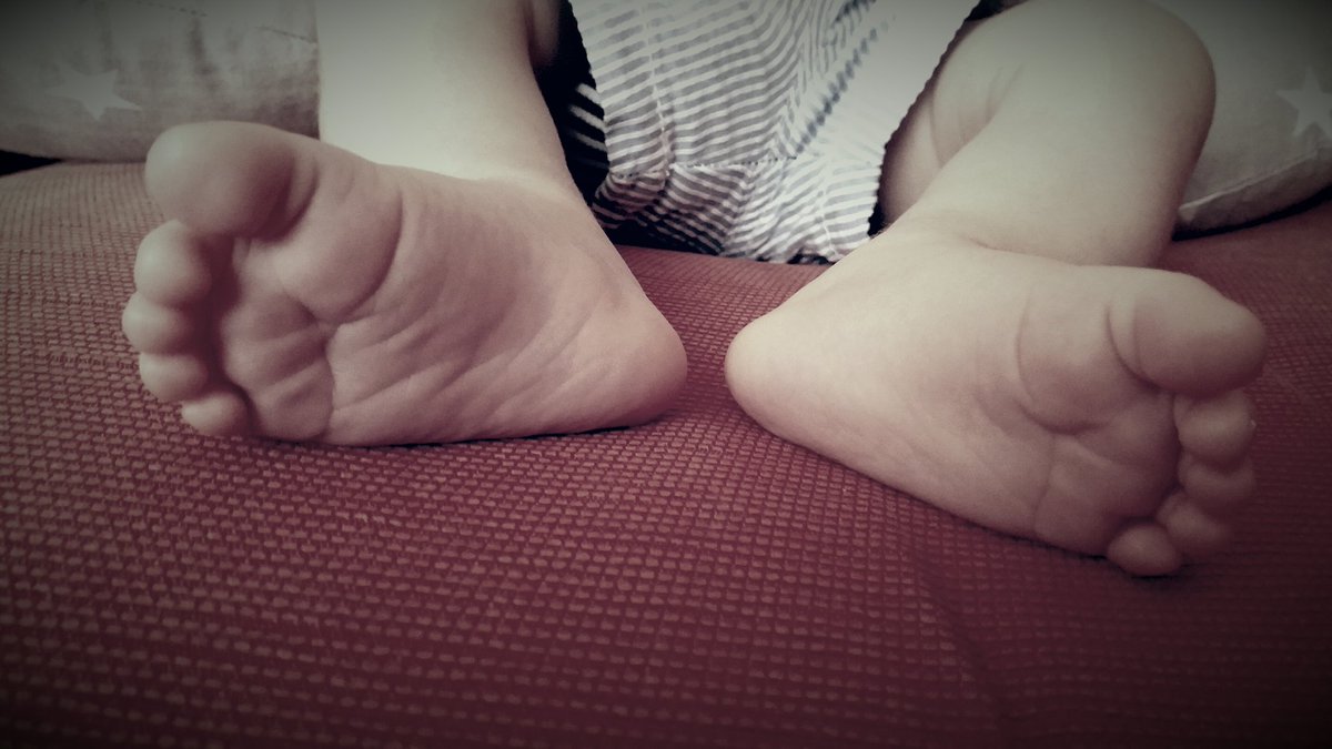 Fanchytatoro's tweet photo. Y si me pierdo en el camino sólo tengo q seguir sus pasos #felicidadmaxima #todocontigo #amordemadre #Lorenzo https://t.co/kxqXpvqtA3