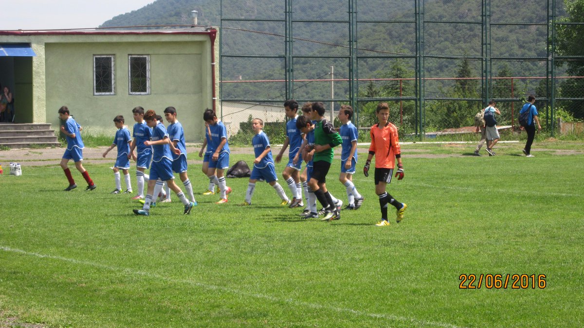 FCrustavi's tweet photo. თამაშის  წინ  გადაღებული სურათები https://t.co/dv32Fnkd9V