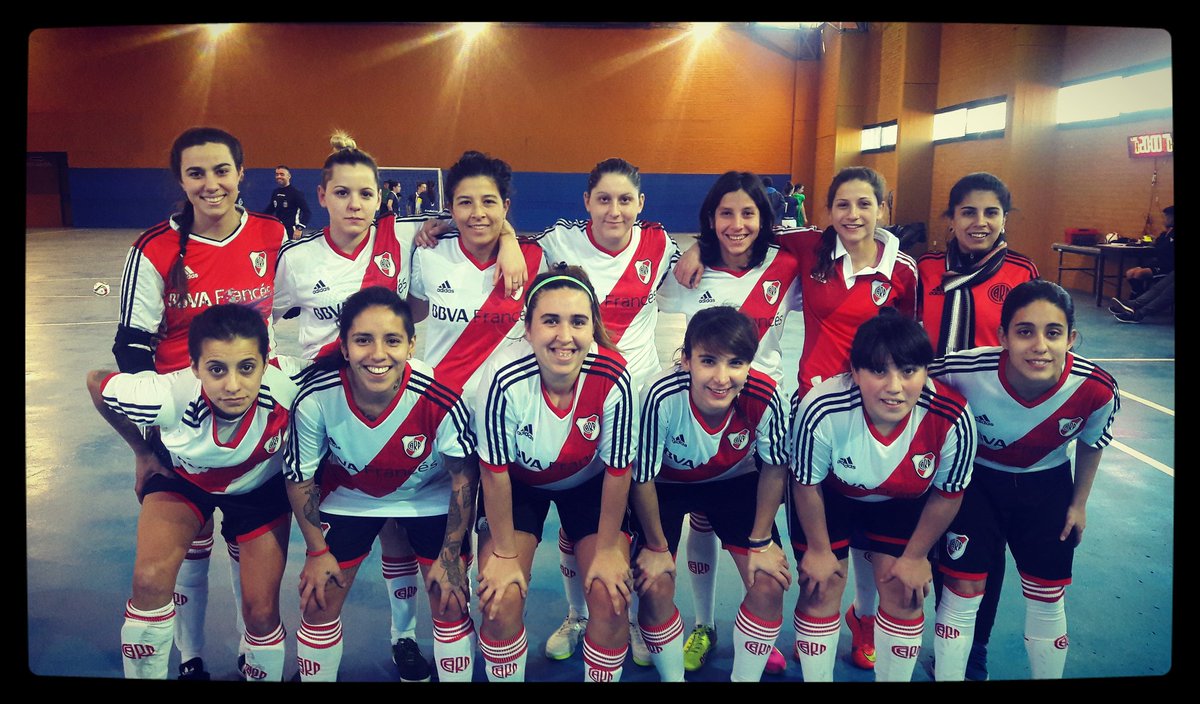 carpfutsal's tweet photo. #Futsalfemenino hoy las chicas visitaran a @Bombefutsalfem por la 3ra Fecha. Vamos chicas https://t.co/3ZDHCFdtB9