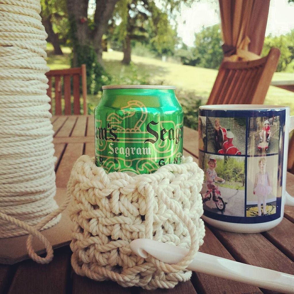 twistedTAH's tweet photo. Working on a 2nd can/bottle rope coozie for my dad.  He likes the rope coaster I made beca… https://t.co/mFB4RCMd6c https://t.co/pTdOqcKwna