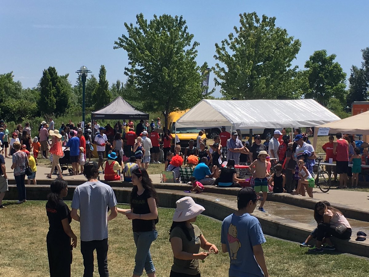 gary_srp's tweet photo. What an incredible day  to meet with my constituents &amp; celebrate the #portunion community w/ you all @puwfc #ScarbTO https://t.co/Xjcxta6XQh