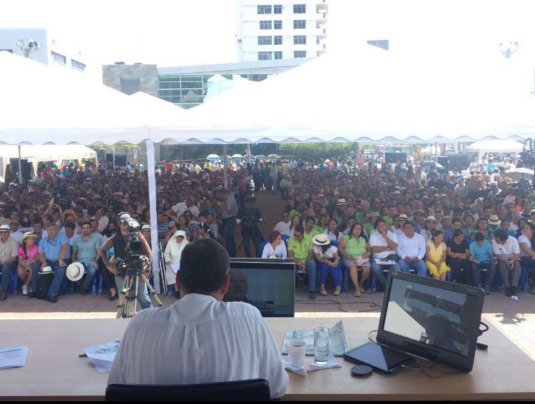 SoberaniaElect's tweet photo. #Enlace481 con @MashiRafael desde #Manta #TeQuieroManabi @JorgeGlas @JaramilloMJorge https://t.co/kartLJc5hZ