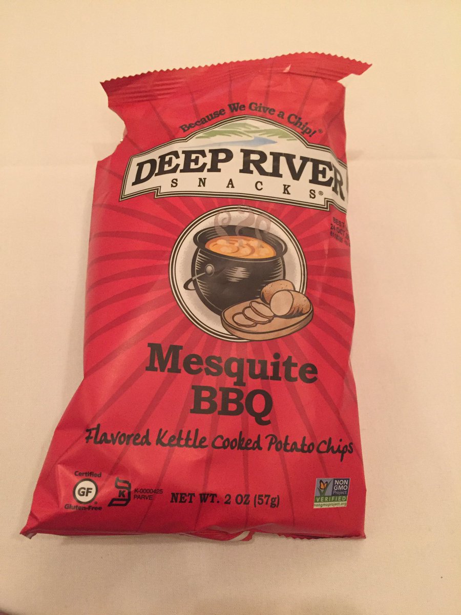 TheWaveSet's tweet photo. Thanks @deepriversnacks for the snacks! #2016 @PSCPartners #conference @Yale #thewaveset #pscaware #liver #health https://t.co/XGIg46ciai