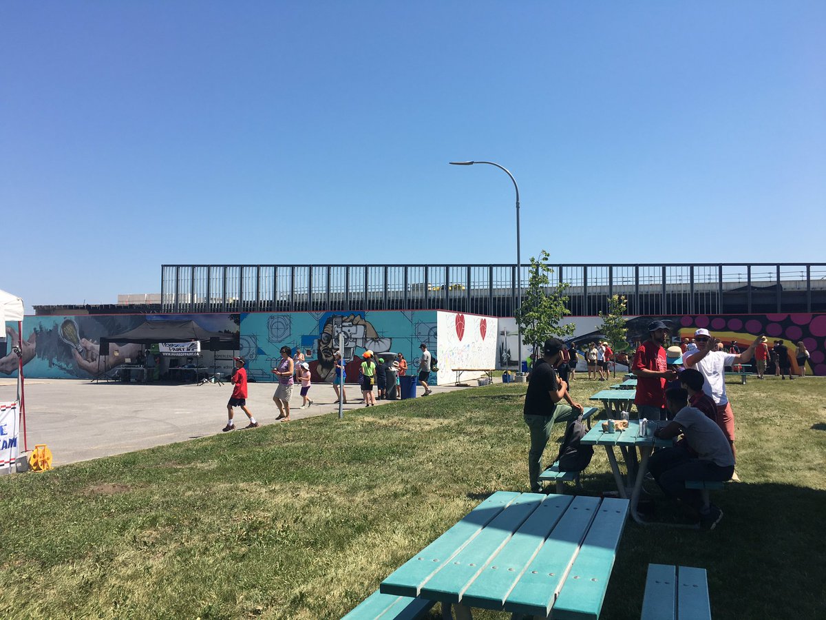 amkfoote's tweet photo. Our write-up of the @SciTechMuseum @HouseofPainT giant construction site mural project --> https://t.co/MA3pNIfqw7 https://t.co/rebpwJKjtS