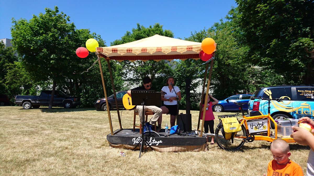 MyBartonVillage's tweet photo. Bilingual music from young musicians at the @THAATCoop Velo Stage at #BartonVillageFestival. #HamOnt https://t.co/nRrFdADsrV