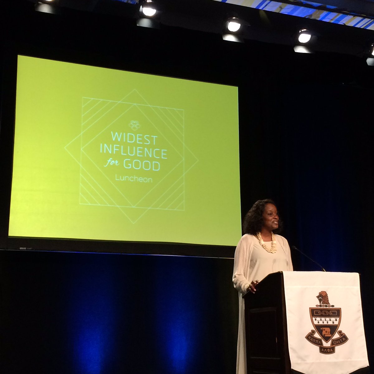 ThetaFoundation's tweet image. .@NationalCASA&apos;s CEO Tara Perry is speaking at the #WidestInfluenceforGood luncheon! Honored to have her joining us.