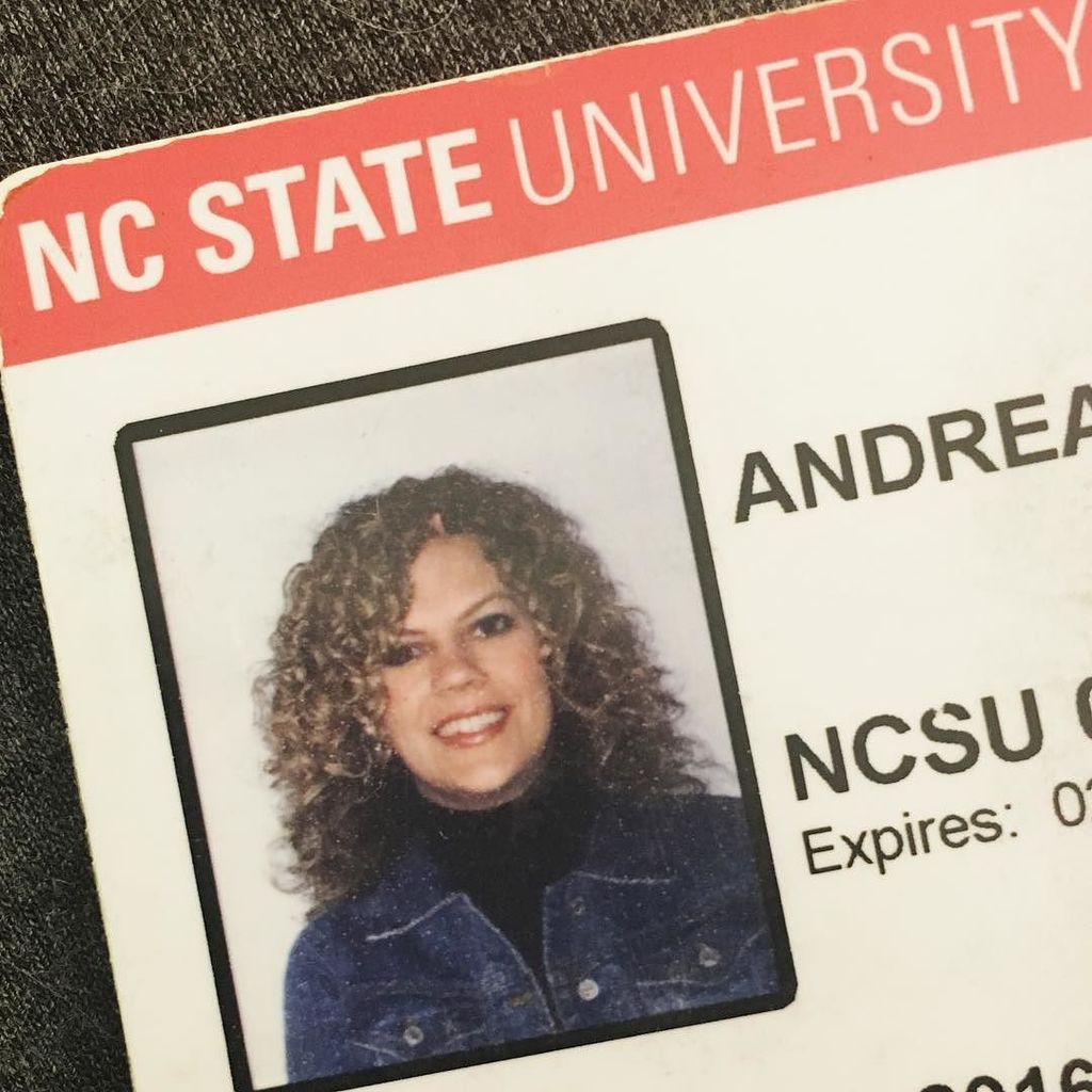AndreaUpdyke's tweet image. That time when I had curly hair before I had kids and my hormones want crazy. #NotAPerm