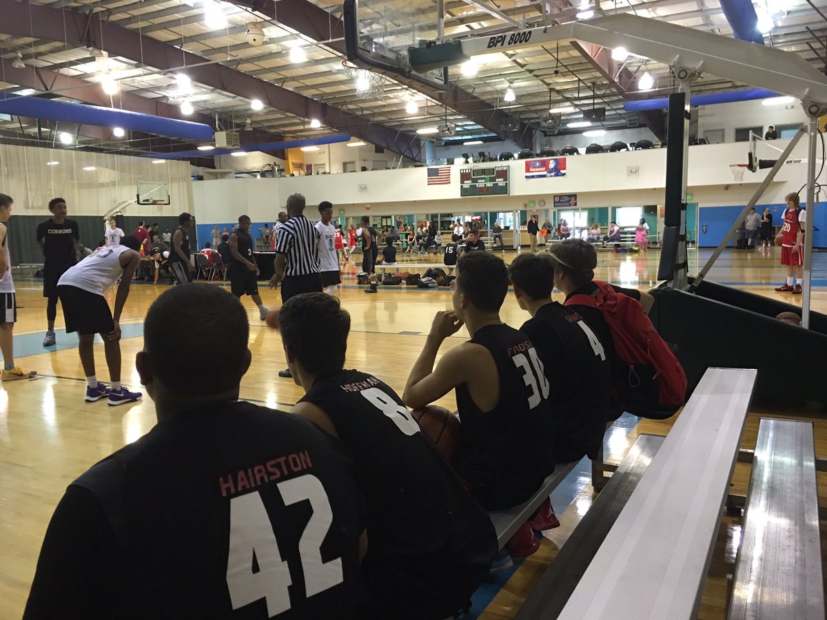 VanEliteBBall's tweet photo. Waiting to play game two https://t.co/54mmkhQxeg