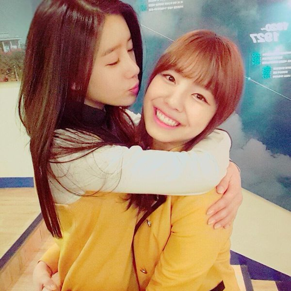 berrygoodpixs's tweet photo. daye &amp; taeha🍓 #베리굿 #berrygood #엔젤 #ANGEL https://t.co/6A5IvlNFH1