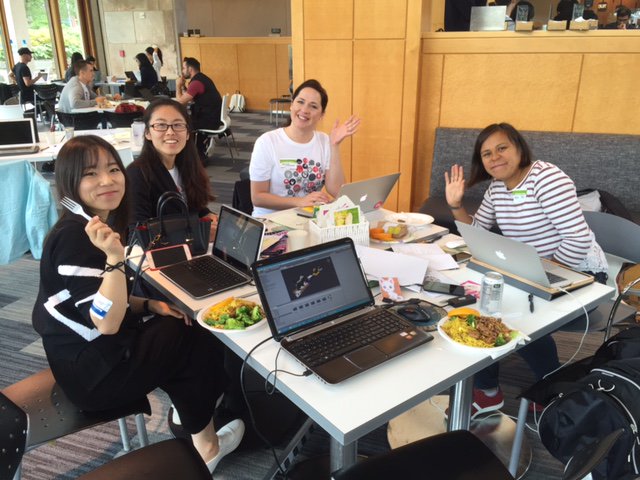 KinderFlash2016's tweet photo. Team lunch happening!!   @seastartuporg @hsoon https://t.co/nsmSI9axd5