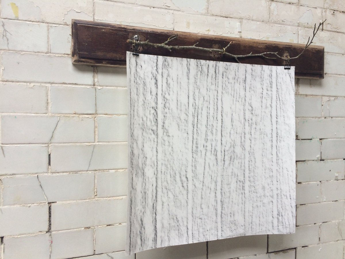 LR_Waite's tweet photo. Wonderful #privy #exhibition @ #edwardiancloakroom @nicolapearce_ @maurazukina @loubakerartist! Well done! https://t.co/ZTm4pN6TeK
