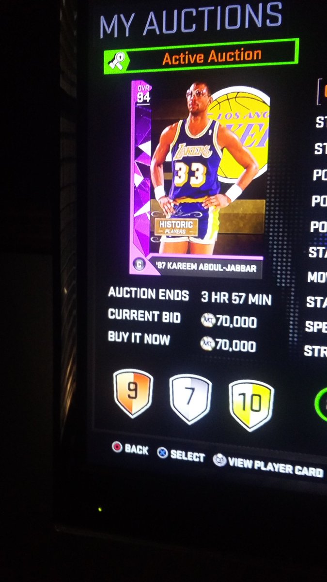 TannerJanotta's tweet photo. @2kAuctions @2KRTHub Go cop the cheapest Kareem with a lot of badges. https://t.co/fkBXZgNoXd