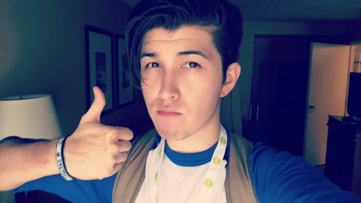 JoshuaLeeYoung's tweet photo. Checking into the Marriott lobby soon, I'll Tweet out a map for us to meet in like 20minutes! https://t.co/NkM6GvcH6P