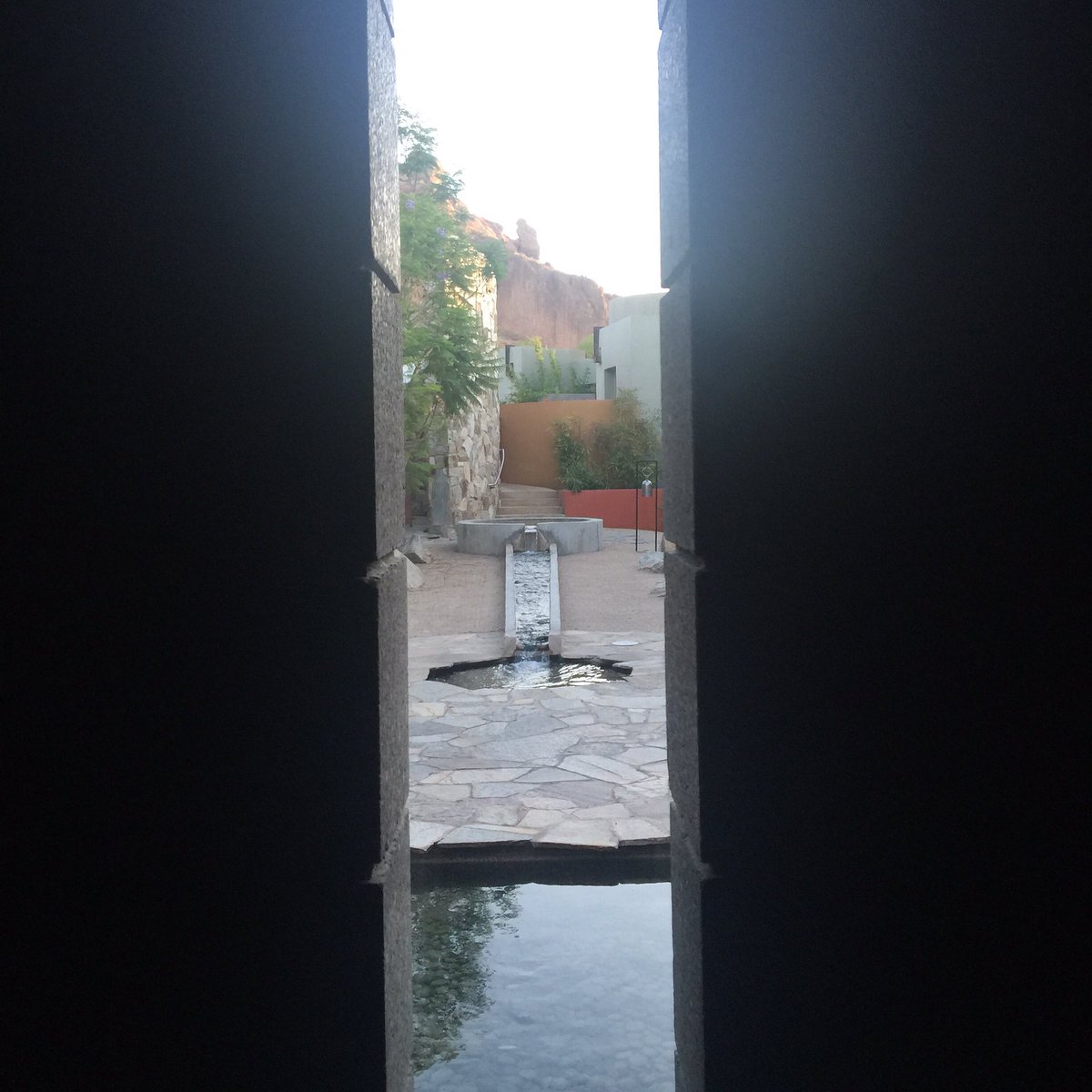 _LousyRich's tweet photo. #heavenon🌎 #PrayingMonk🙏#camelback #staycation🛀🏽 #sparetreat @sanctuaryaz🌵
Stay #cool💦 #AZ #beattheheat🌞 #lousyrich💎 https://t.co/NVJgkSiFwh