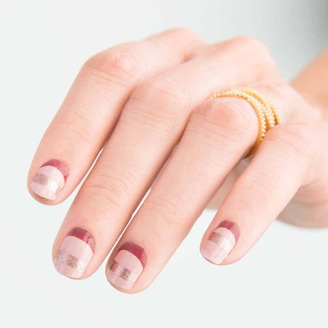 JamberryNails's tweet image. Have you tried the Suave French Twist wrap yet? bit.ly/28SBjPr @So_Nailicious #SoNailiciousxJamberry