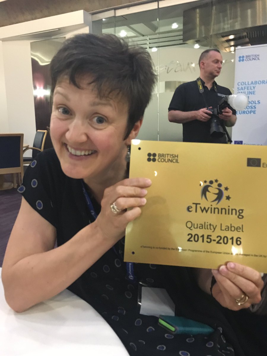 Well done Hannah Boydon #eTuk16
Winning two awards at eTwinnings conference