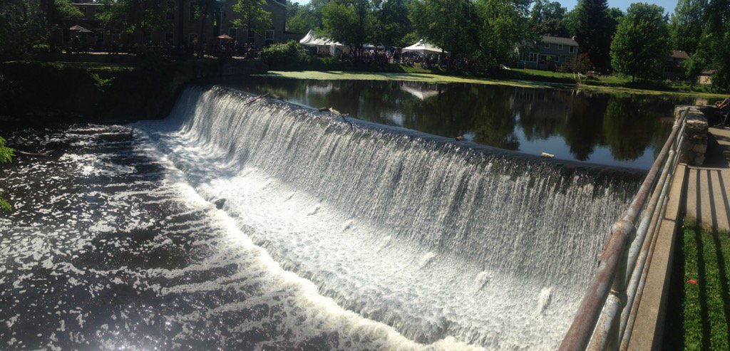 migratoryfishes's tweet photo. If you're in Cedarburg for the #strawberryfestival today, you may see a #dam or two that might block #fish passage. https://t.co/2JrfRyHW4Y