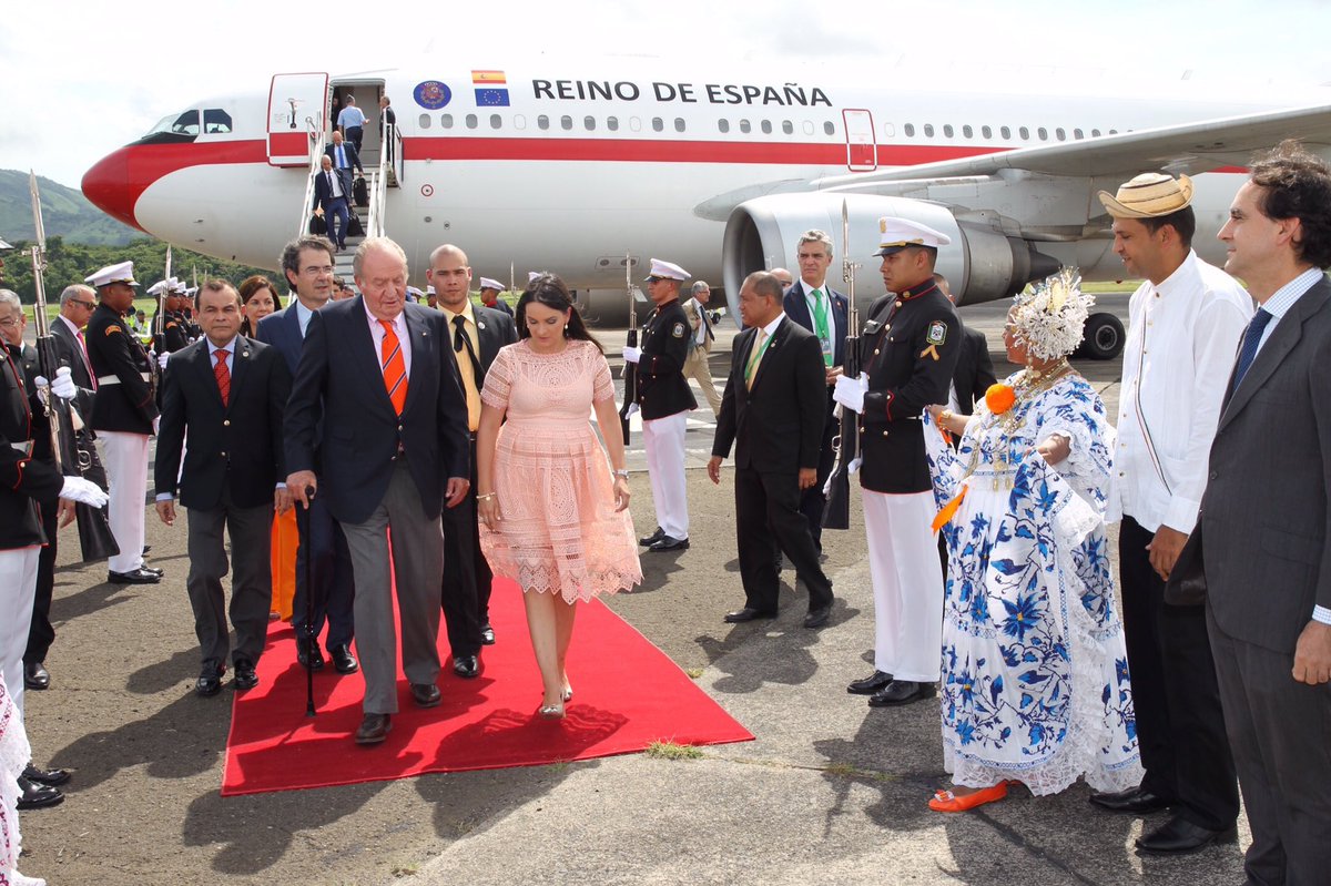 El Rey Juan Carlos a su llegada a Panamá para la inauguración del <a href="/canaldepanama/">Canal de Panamá</a> Ampliado