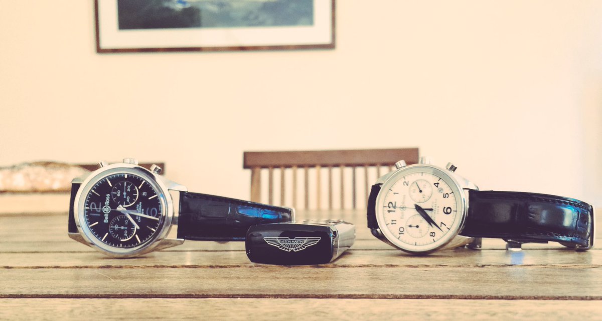 Maverick7764's tweet photo. Father and son. #BellnRoss #br126 #astomartin Just enjoy the good time https://t.co/WNfGFgOakZ