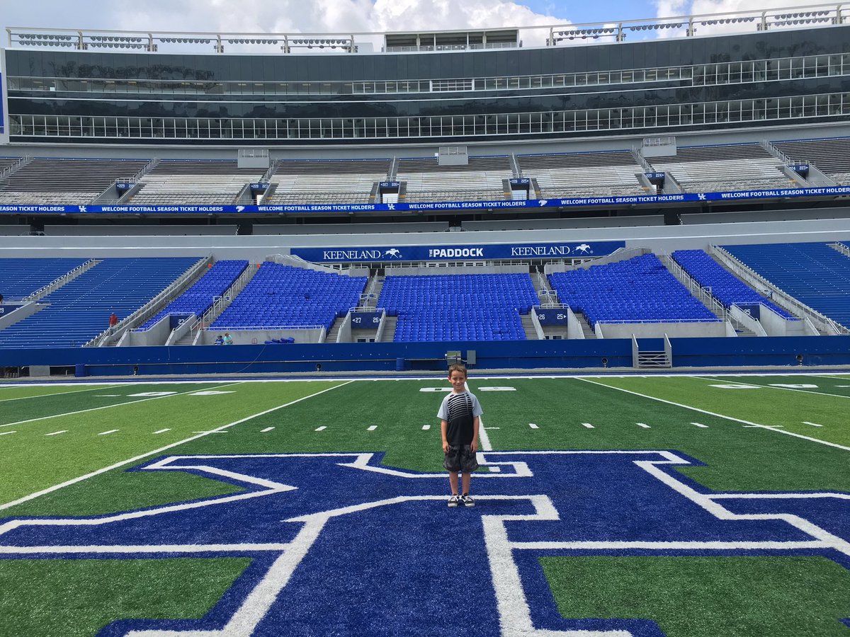 chuckgeveden's tweet photo. Had a great time at the #CWSTour. Noah says he will be playing on this field in wearing blue one day!  Thx @UKTix https://t.co/y4IpYUQIIZ