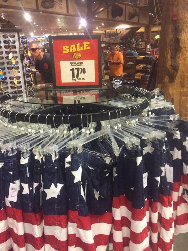 CloydRivers's tweet photo. Bass Pro Shop doesn’t keep it 100%. They keep it 1776%. Merica. https://t.co/RP2OAbDHTz