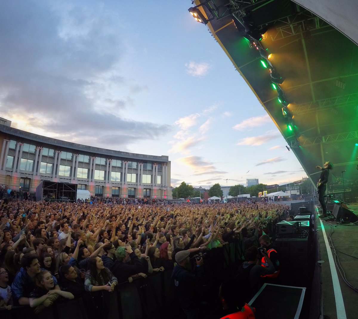 See some more of <a href="/thebottlemen/">Catfish&theBottlemen</a> on <a href="/BSummerSeries/">Bristol SummerSeries</a> where some of my pics are now up. #CatfishAndTheBottlemen