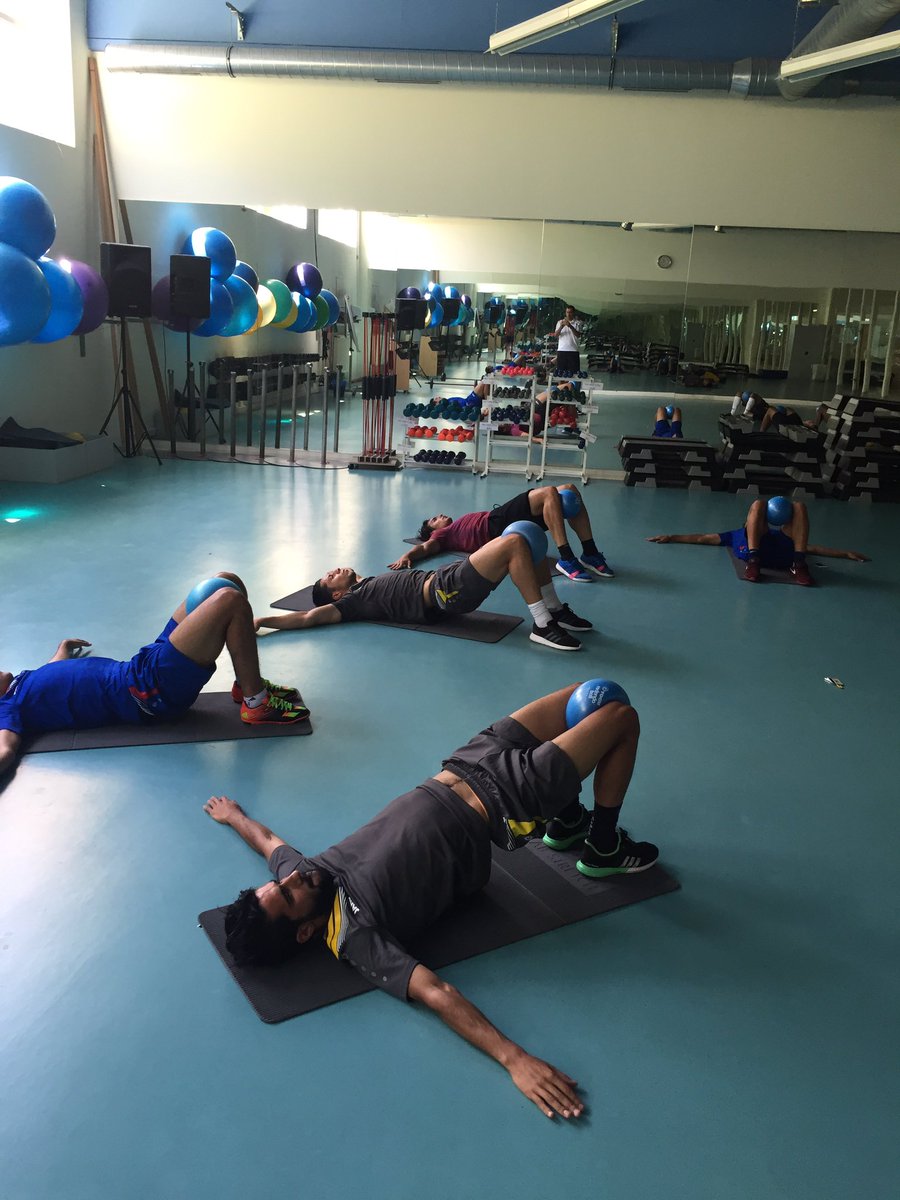 rggonzalo's tweet photo. Preventive work to avoid groin injury. #waytoRio #goIraqgo https://t.co/m66CJCNPmE