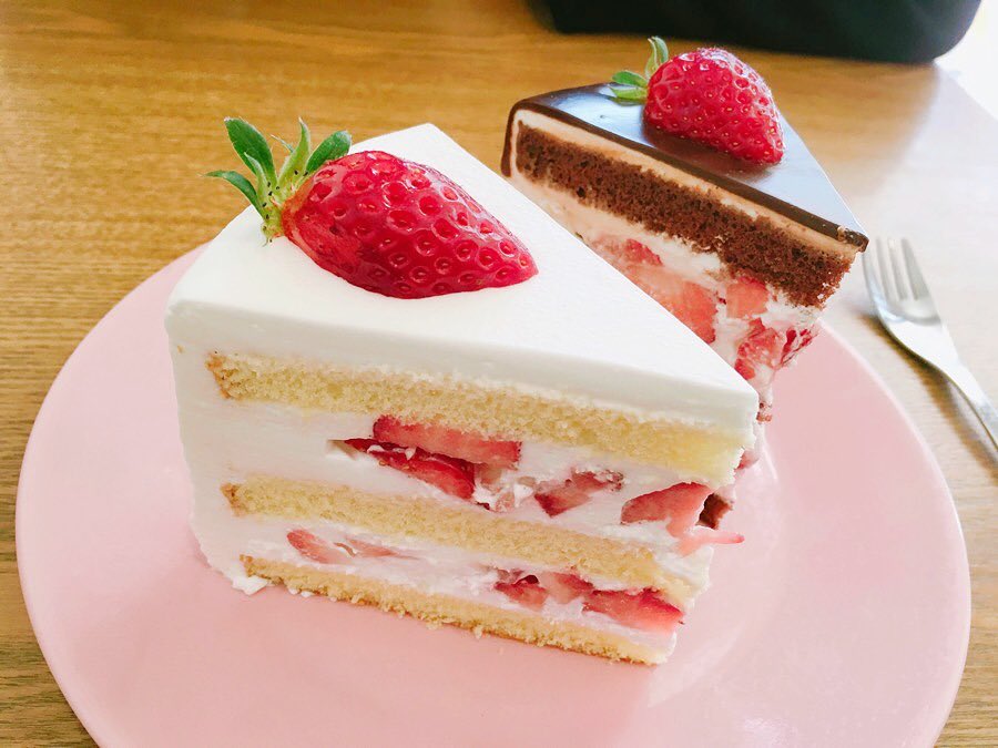 Клубничный мусс с белым шоколадом для торта