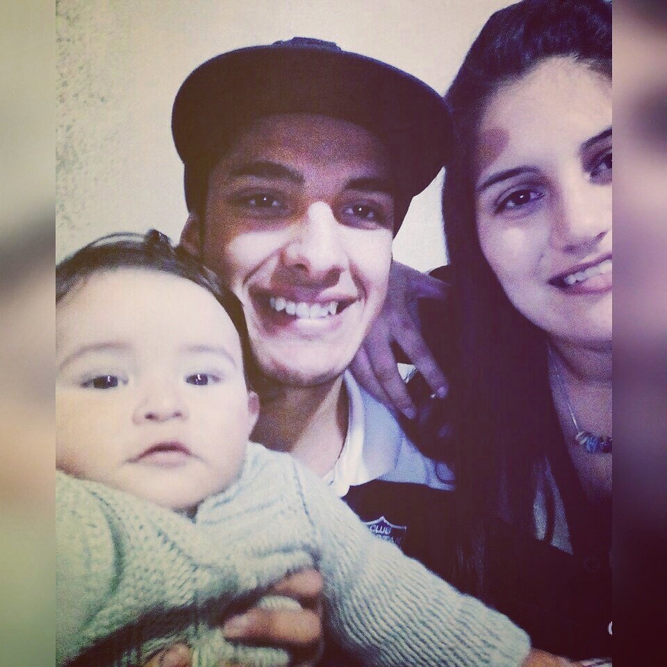 micka_peralta's tweet photo. #jonni #tizi #lindoos! :* https://t.co/jfJaSmG5oL