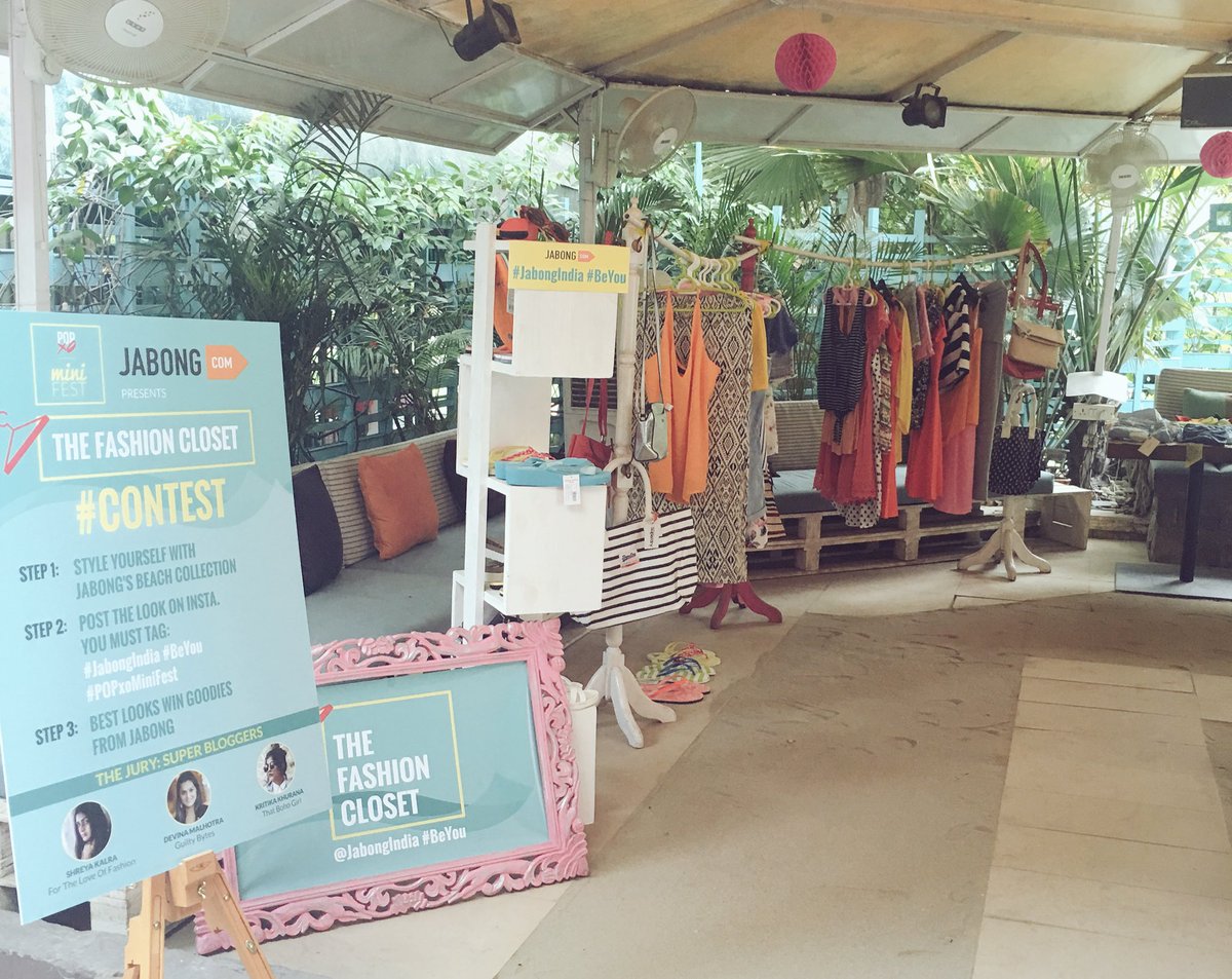 POPxoDaily's tweet photo. We had so much fun at the #POPxoMiniFest with @JabongIndia #beyou @tabulabeach with #POPxoCampus #POPxoBlogNetwork https://t.co/r8l6GUgAdz