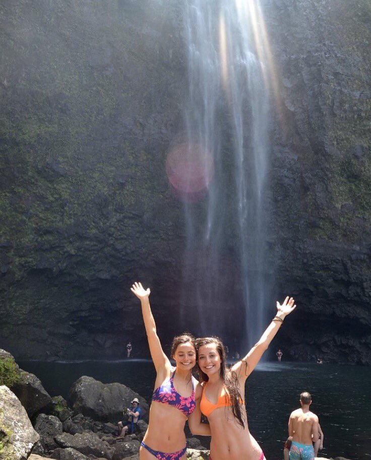 BennettAltman's tweet image. Happy bday to the most beautiful person inside and out!!!!! Thanks for jumping in ice water with me!!❤️ @laschuler