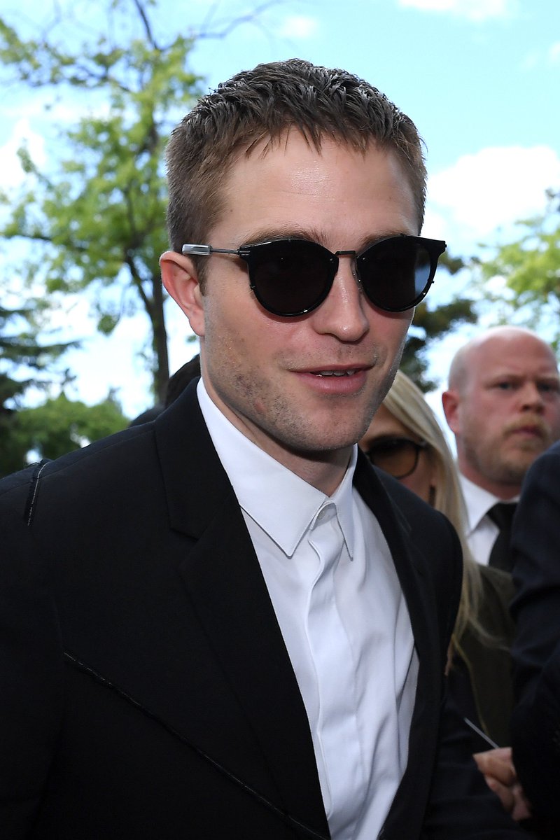 AllAboutRobKris's tweet image. photo of the day #RobertPattinson