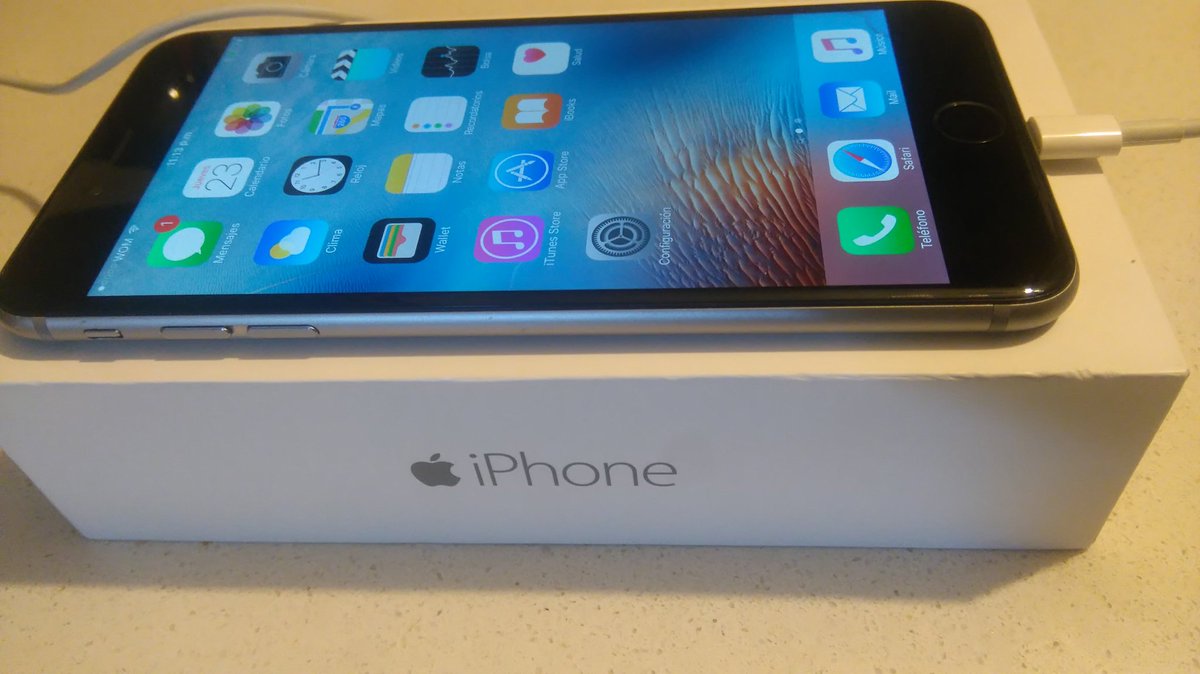 CamilaKexiit's tweet photo. Se vende Iphone 6 plus como nuevo con caja y acc de fabrica + SmartWatch x solo $310 @Tus_Retweet @Outlet_sin_iva https://t.co/bkYRhxy3f6