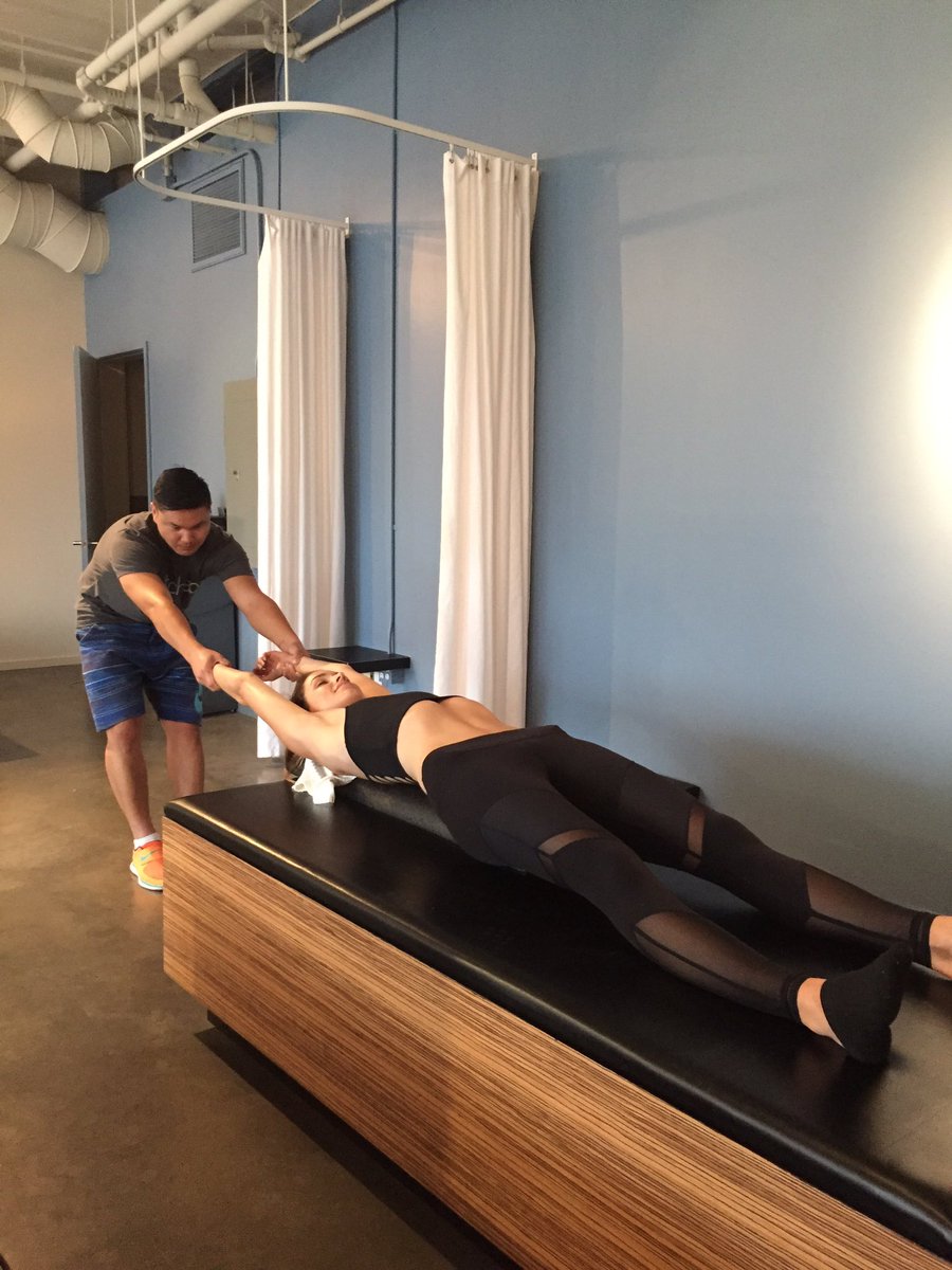 stretchlab's tweet image. #flexibilityiskey 👌🏻