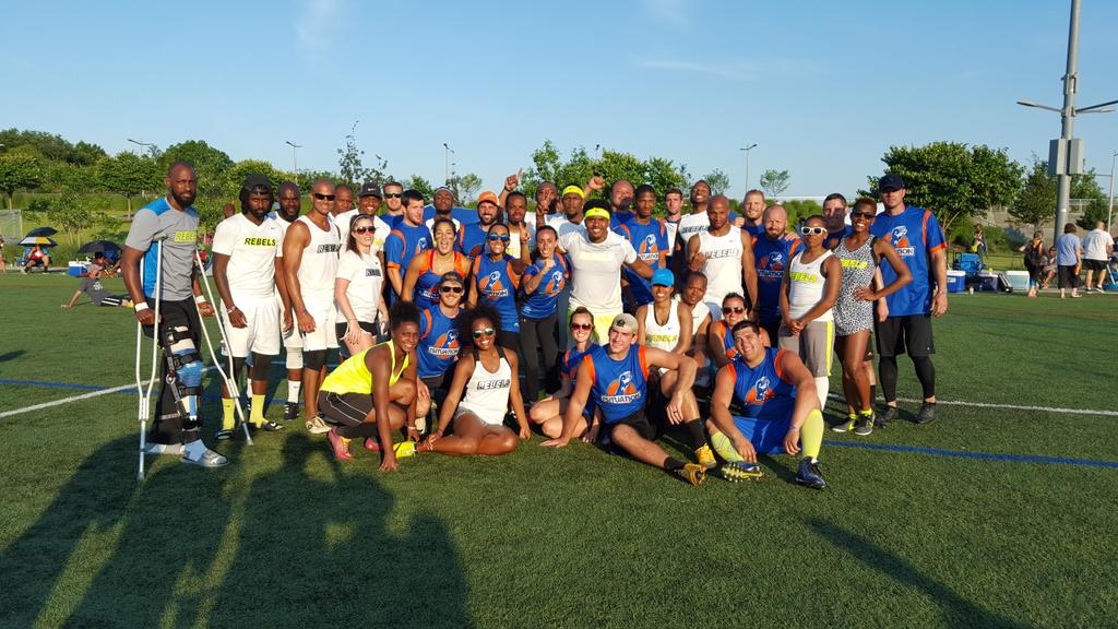 CTLaSalleBlanks's tweet photo. My kickball team #SITCH is in the finals of the #DCKO2016 Kickball championship in Washington DC. We're in blue. https://t.co/h5Wcy43RSo