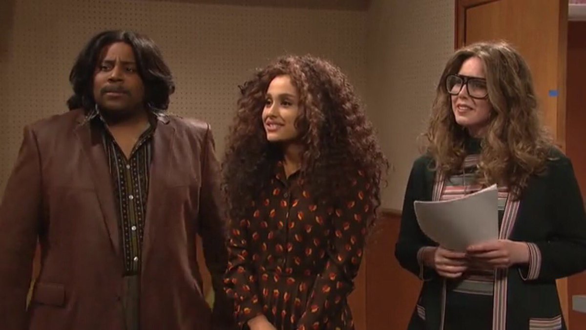 fakeweirdsmile's tweet image. 23 years old and you've achieved so much,I'm proud and you make me so happy❤️🌎  #HappyBirthdayArianaGrande