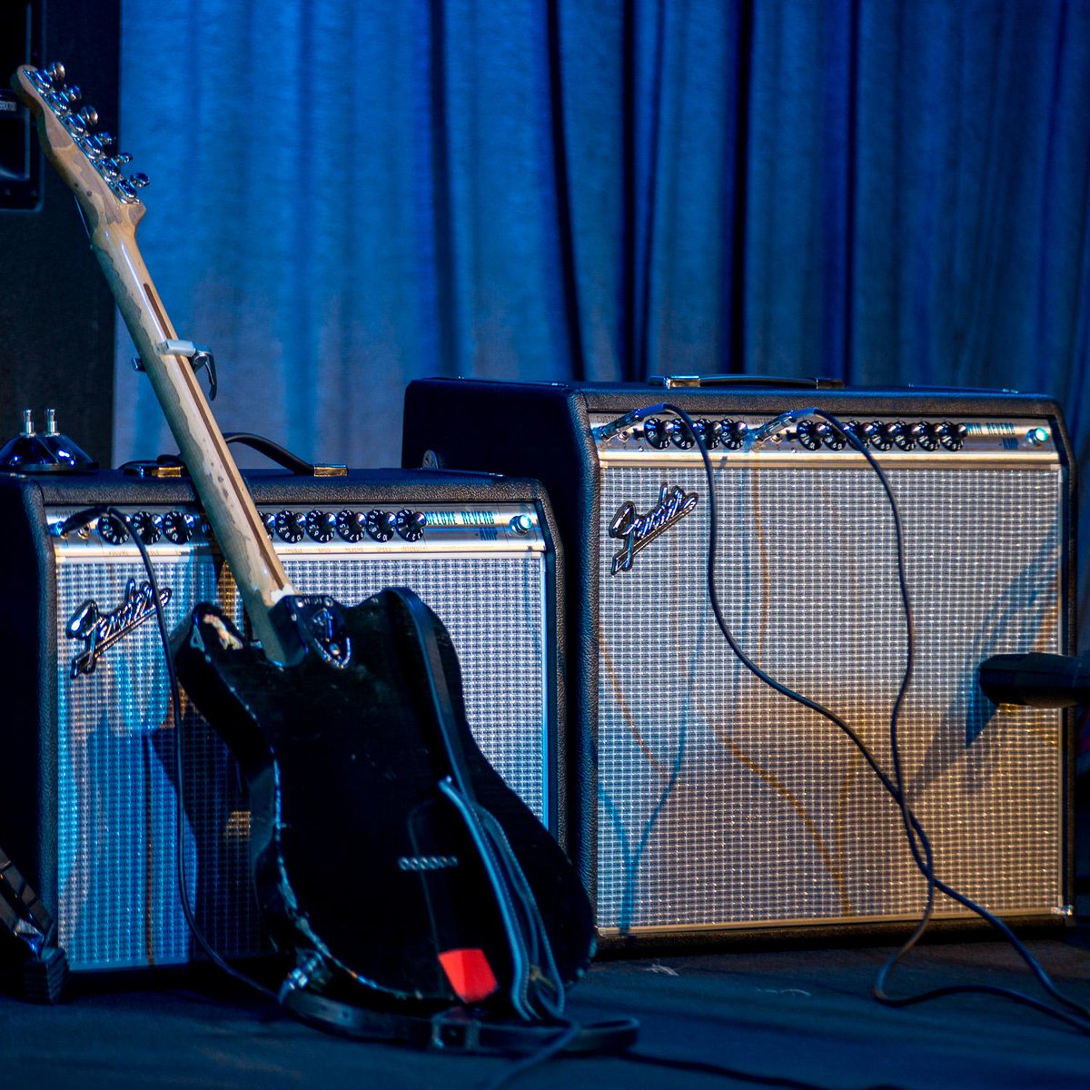 Fender's tweet photo. Five #amps for five venues https://t.co/hereYDBGlH #thisisthesound https://t.co/wUdkJAUwBX