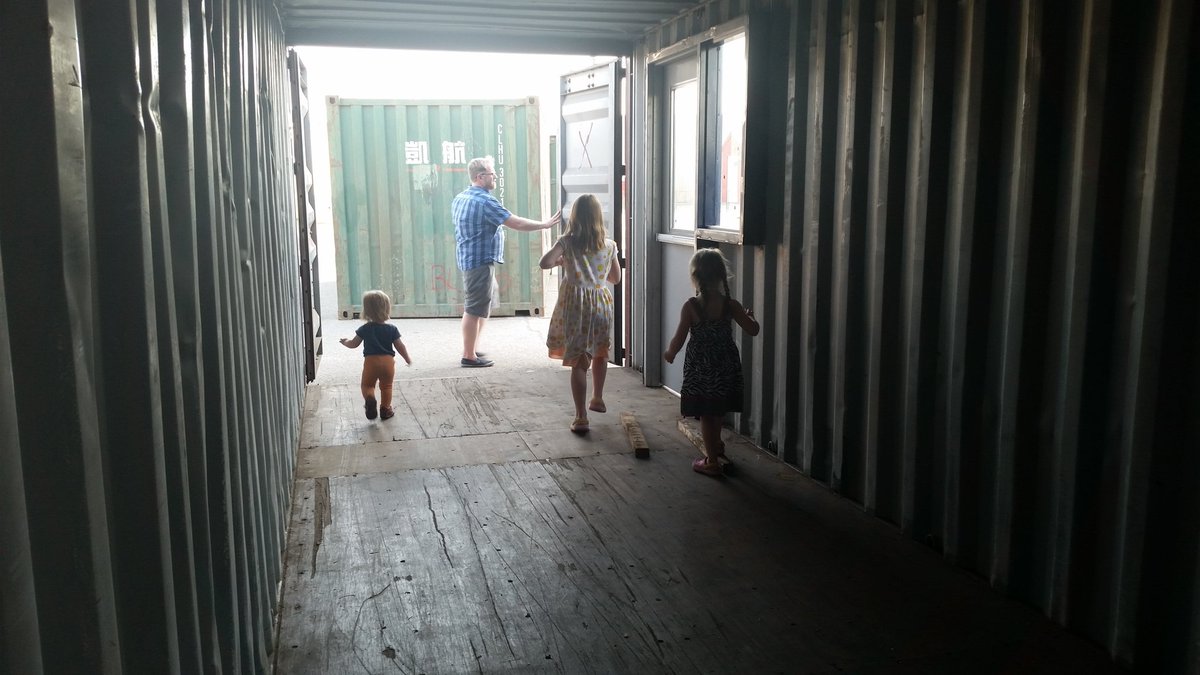 GreenLight_Arts's tweet photo. Day after #SteelRails16 Kids, lemme tell u about aunt Lucinda,  Prince Johnny and Orion @TheCommunityEd @SteelRails https://t.co/8RyV4DL012