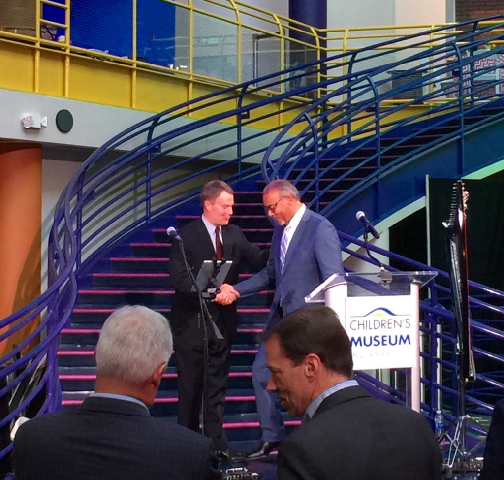 PepperMulherin's tweet photo. @IndyMayorJoe welcoming #USCOM2016 to @TCMIndy. @ATTIndiana proud to sponsor. #WelcomeMayors https://t.co/dJcB3NSfKF