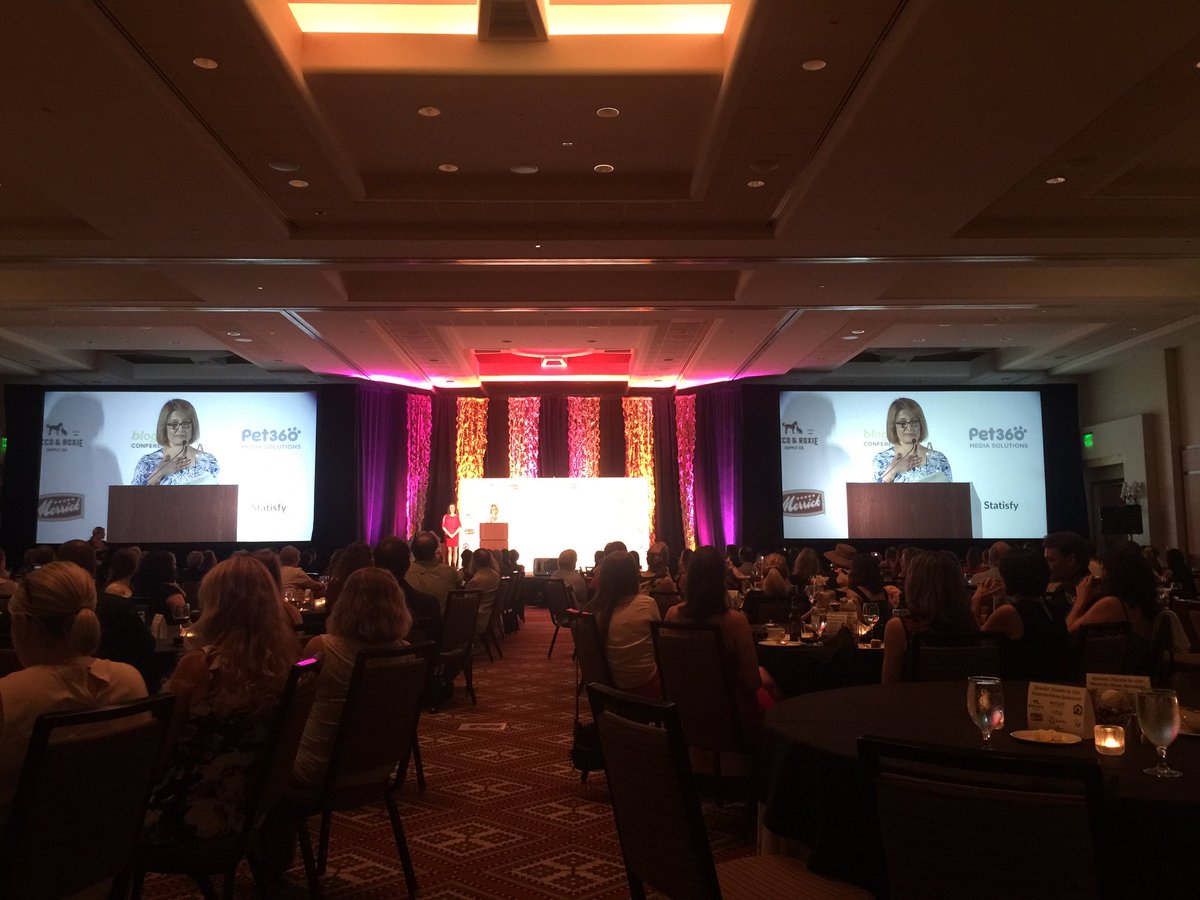 Congrats to <a href="/thedailypip/">The Daily Pip</a> on winning the best cause blog!
#blogpaws