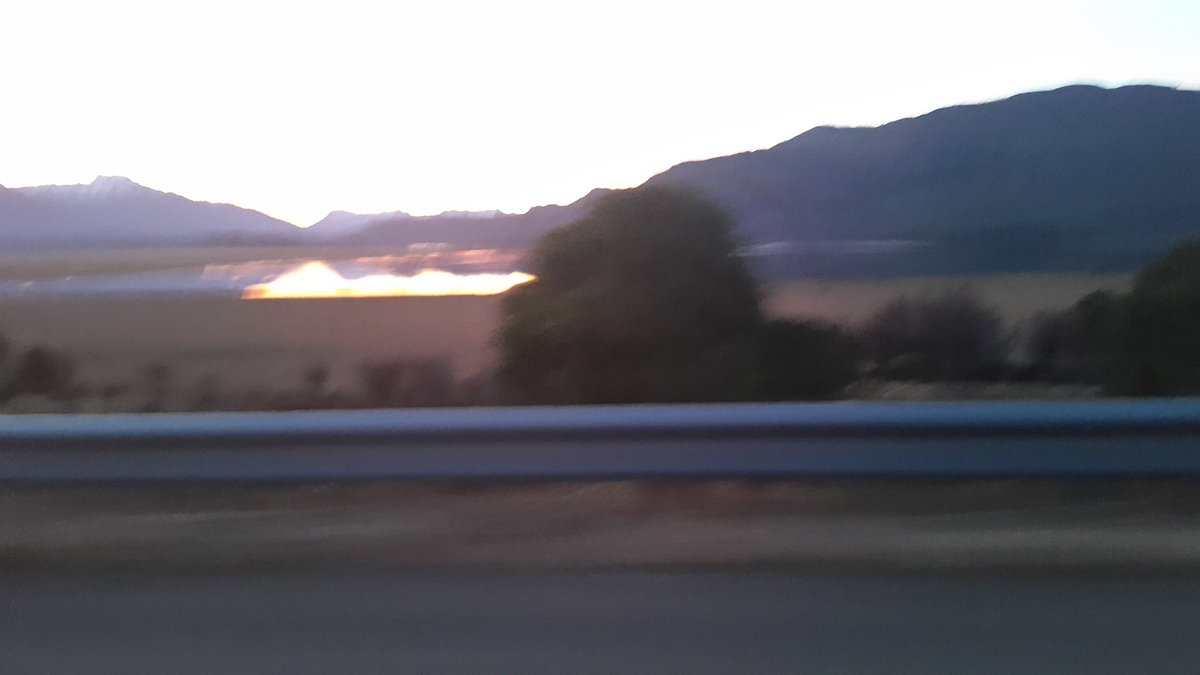 herrerapacha's tweet photo. Atardecer en laguna larga p n https://t.co/twdreaAKQw