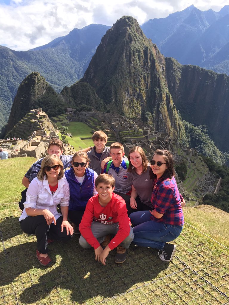 IHServes's tweet photo. The global service team is building a greenhouse for some small-scale, Incan farmers in Peru this week! https://t.co/v3OcWprpot