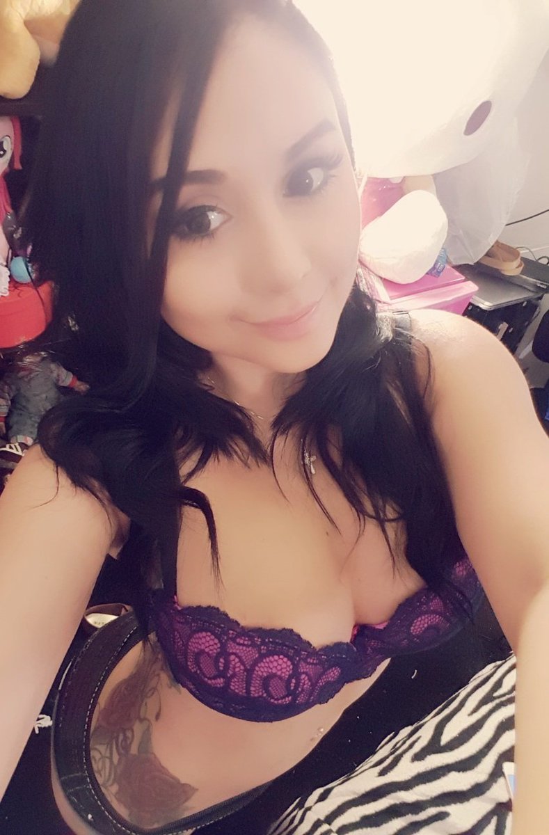 xDayaannax's tweet photo. 😘 https://t.co/OiSoxjHvph