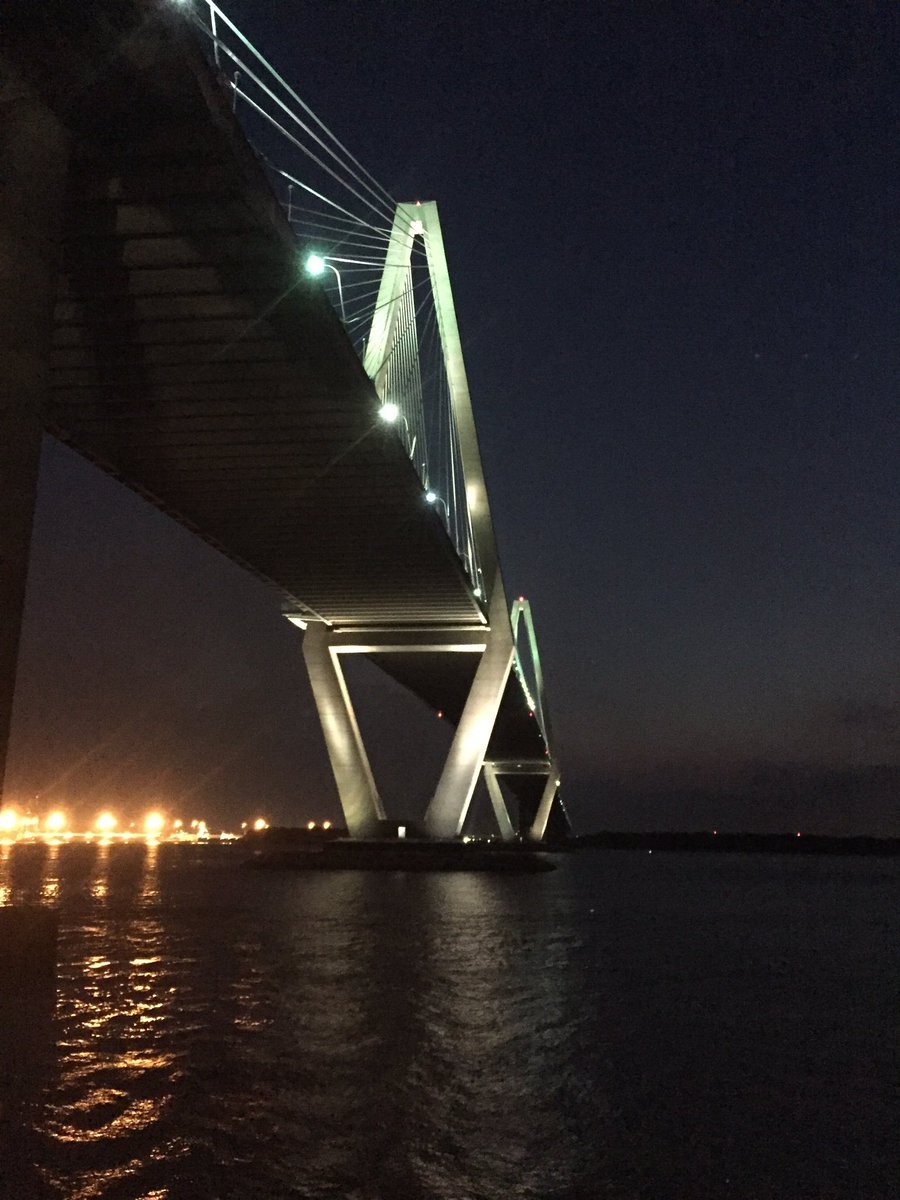 brad_putman's tweet photo. Beautiful night under the bridge appreciating the beauty of #CivilEngineering. #STEAM #EngineeringNerd https://t.co/a8IEphPJ8T